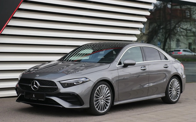Mercedes-Benz Klasa A cena 213442 przebieg: 10, rok produkcji 2023 z Koźmin Wielkopolski małe 326